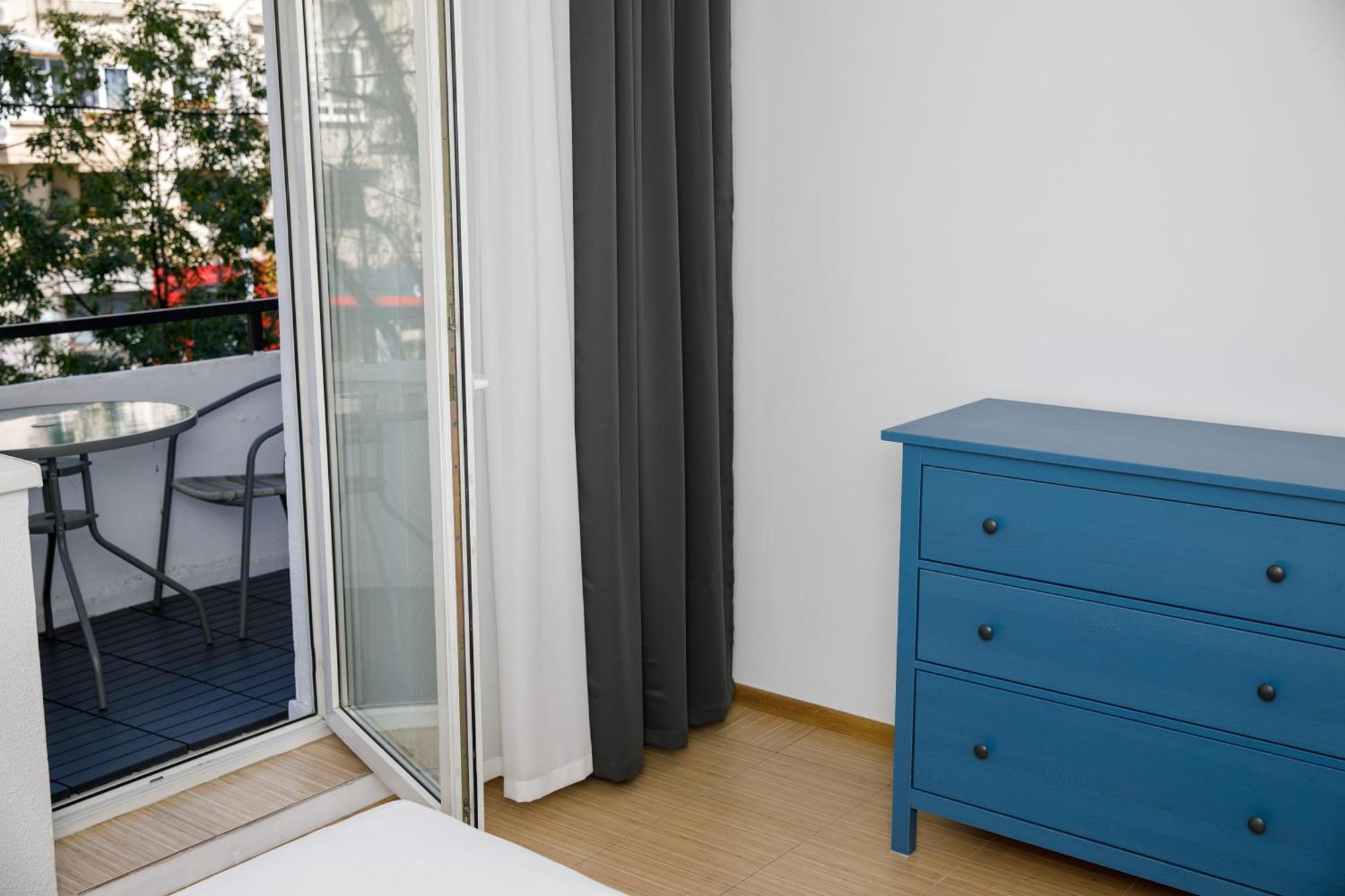 Color Apartments Corneliu Coposu No3 Bucharest Exterior photo