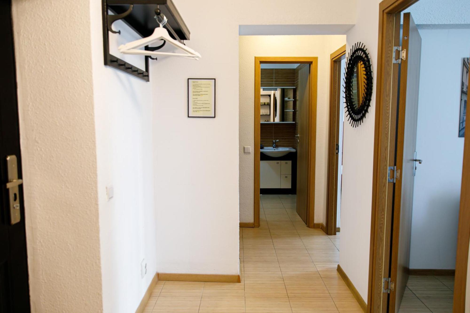 Color Apartments Corneliu Coposu No3 Bucharest Exterior photo