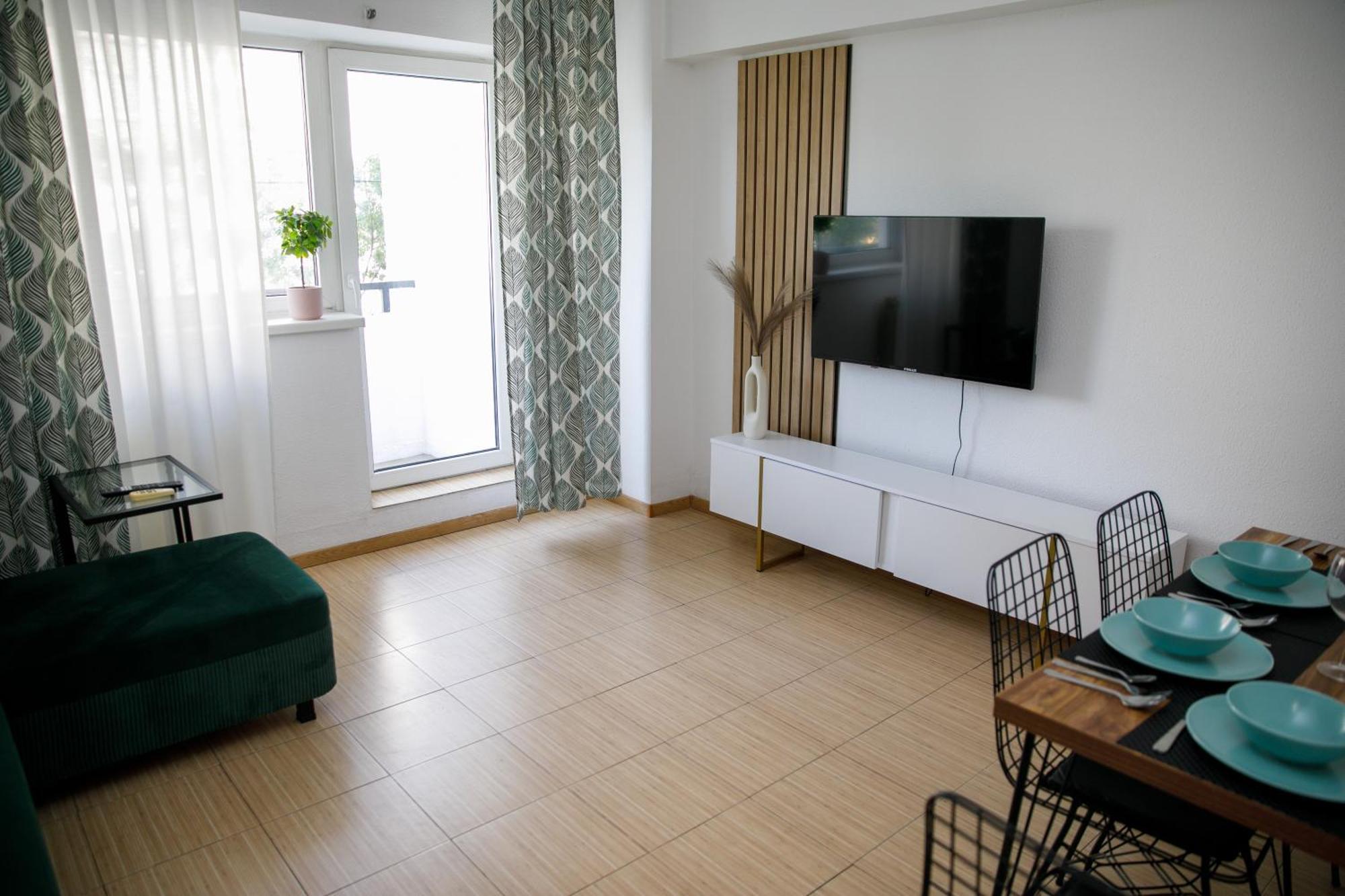 Color Apartments Corneliu Coposu No3 Bucharest Exterior photo