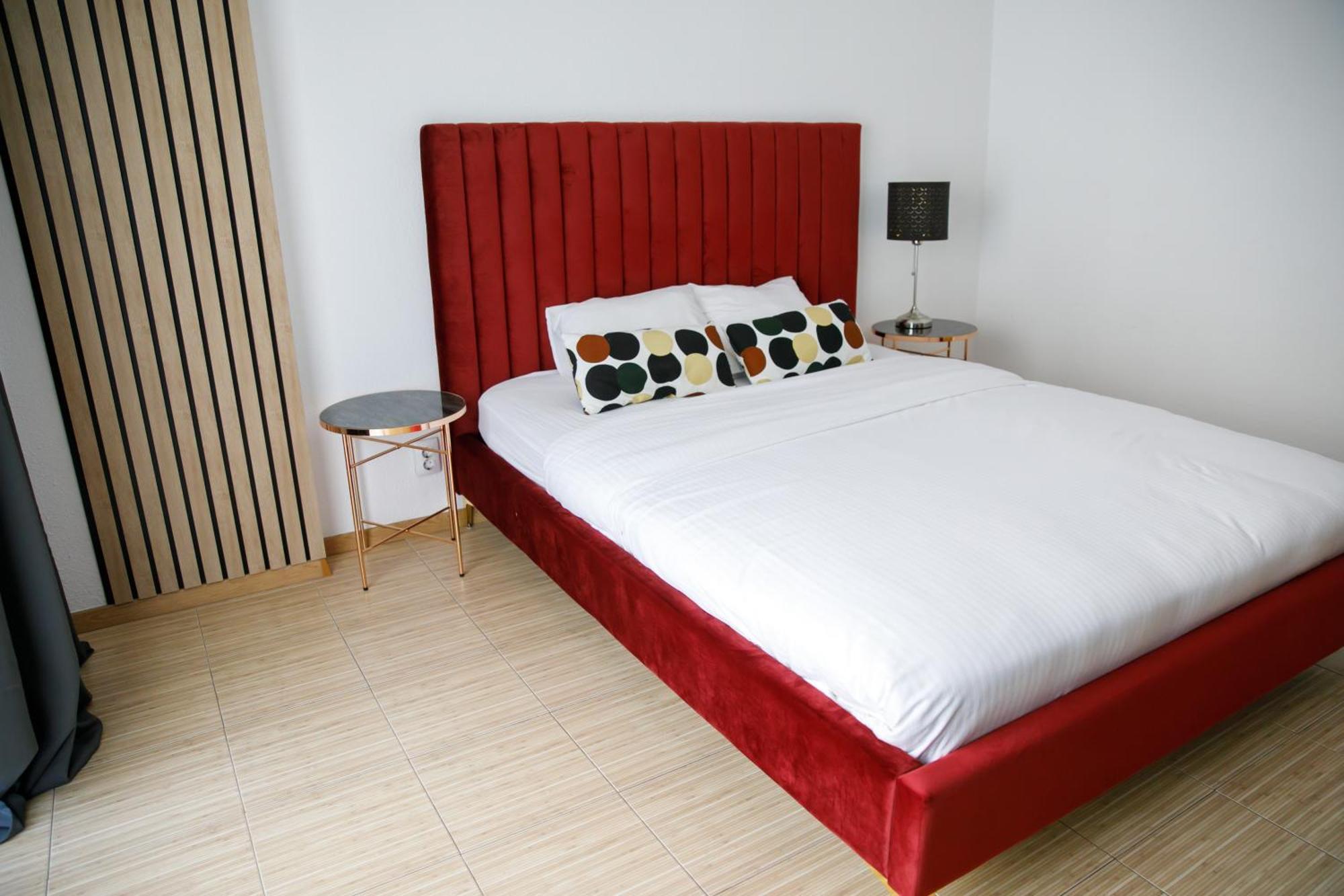 Color Apartments Corneliu Coposu No3 Bucharest Exterior photo